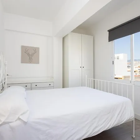 Home2book Stylish & Bright Apt, Cruz Center Apartment