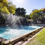 Home2book Stylish & Bright Apt, Cruz Center Apartment *